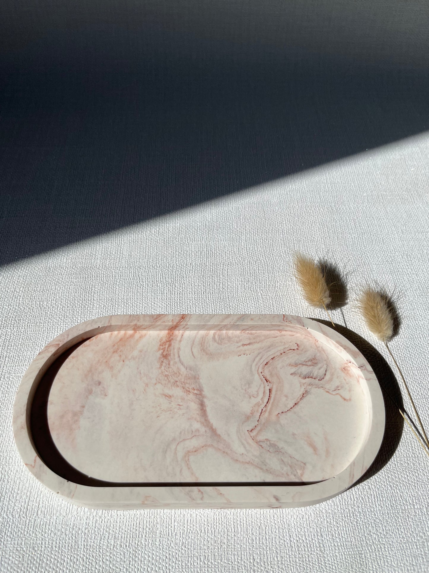 Délice 🍬 Plateau décoratif gourmand en Jesmonite artisanale