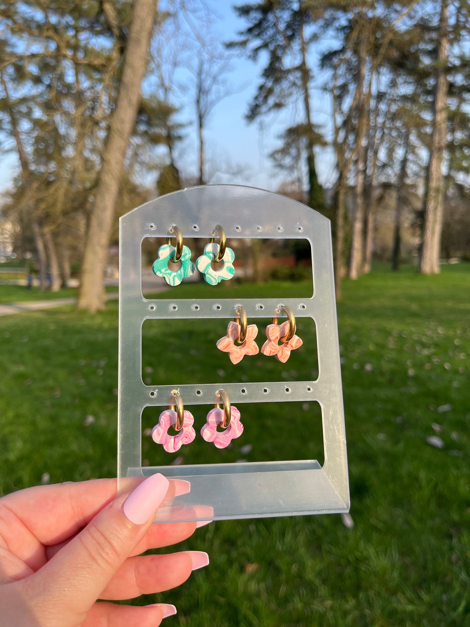 Boucles d’oreilles en jesmonite